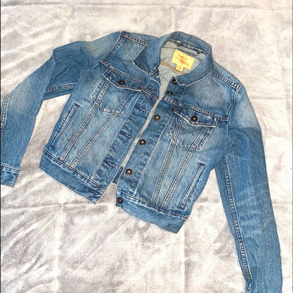 Levi’s Women’s Denim Jacket